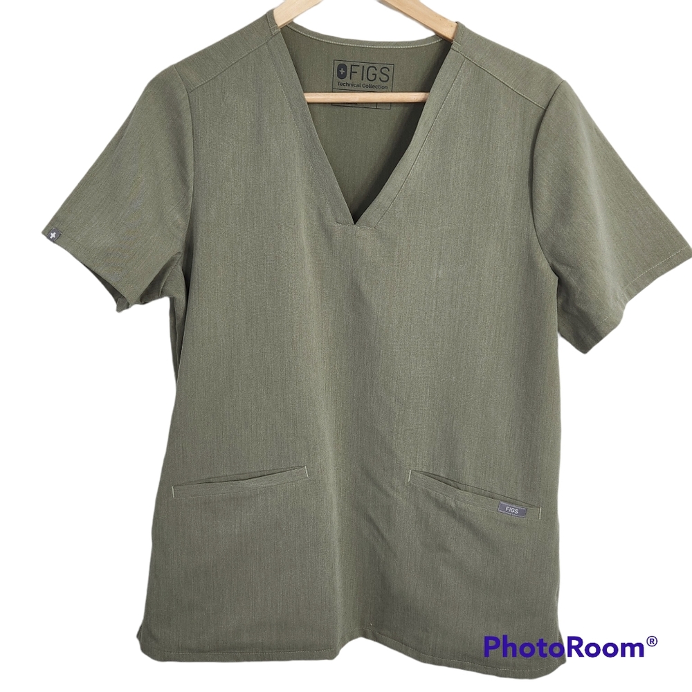 FIGS Technical Collection Scrubs Top V-Neck Short Sleeve heather olive  Size L